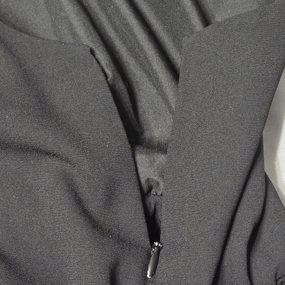 Uniqlo Black Shoulder Spaghetti-Strap Jumpsuit - Picture 3 of 7